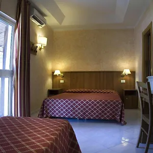 Salaria Hotel